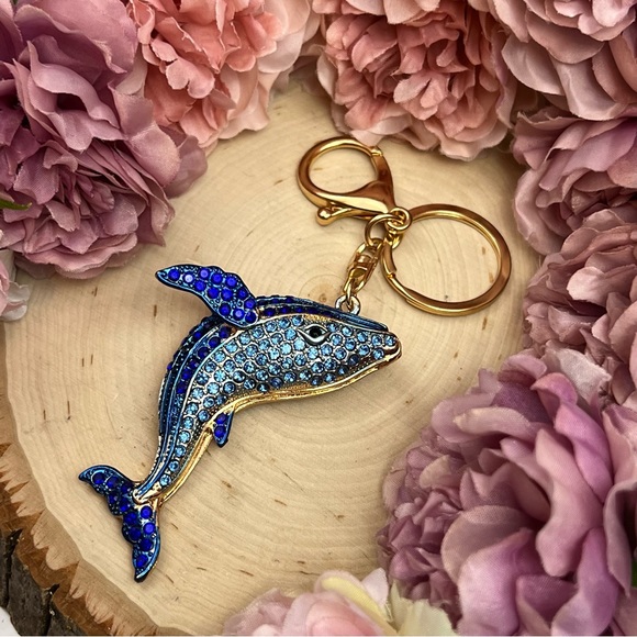 Blue and Gold Crystal Whale Keychain Charm - Picture 7 of 16